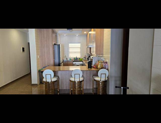 2 BEDROOM APARTMENT FOR SALE IN BEDFORD GARDENS